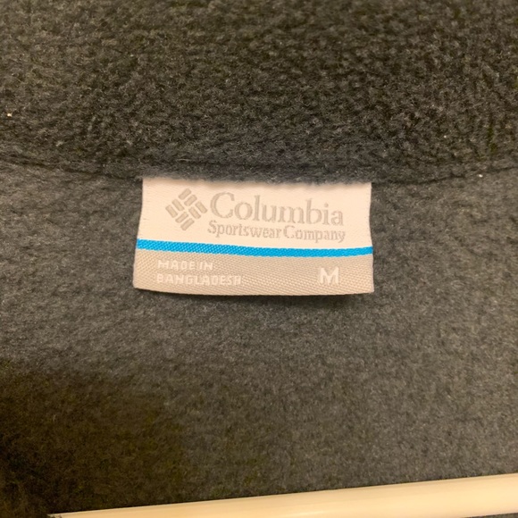 Black Columbia Vest - Picture 3 of 4